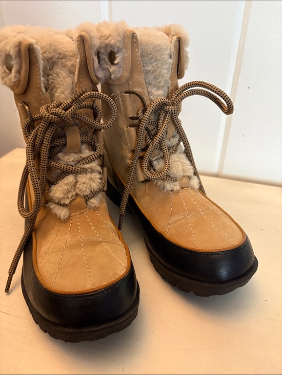 JBU Shoes - Women's Tan Faux-Fur Winter Boots